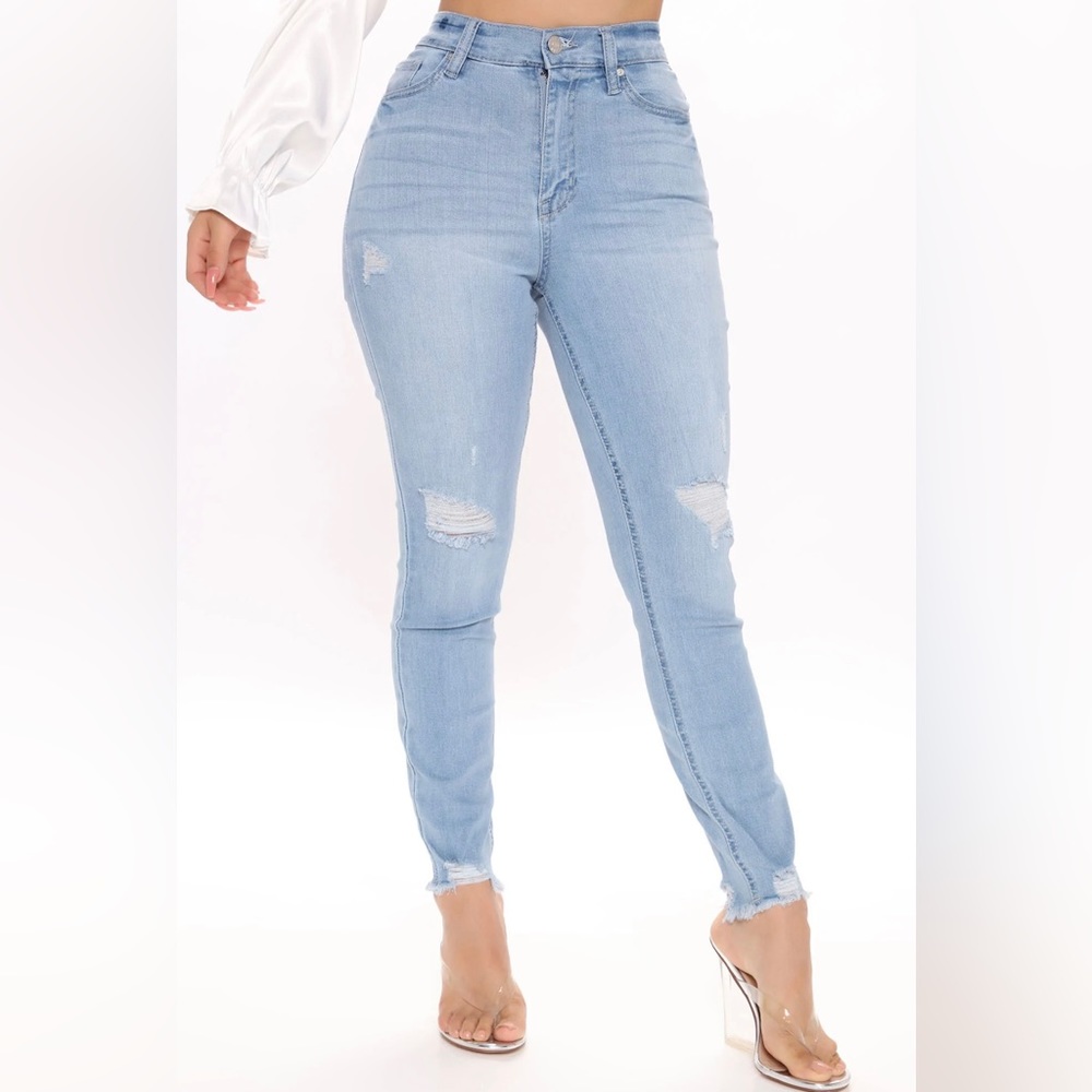 Fashion Nova Distressed Ankle Jeans - Picture 5 of 13